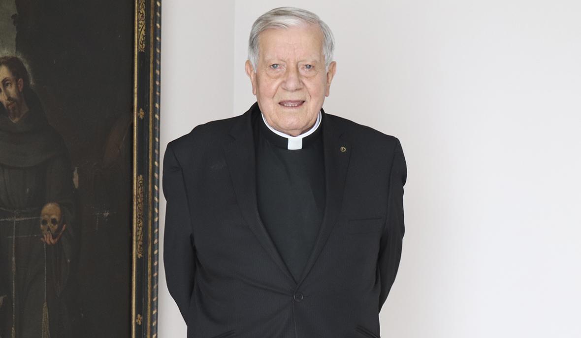 Padre Rogelio Garzón