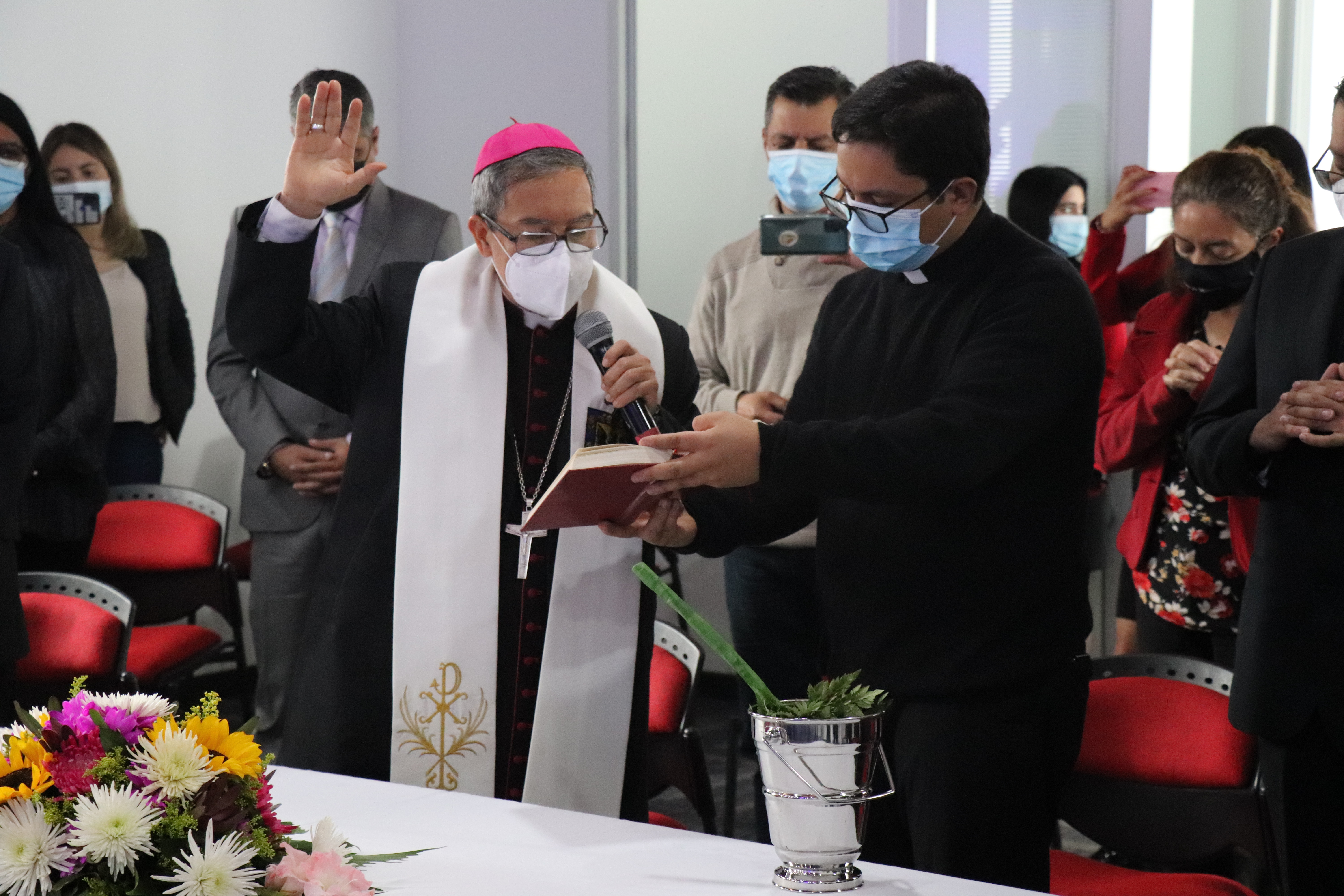 Bendición de las nuevas instalaciones del Colegio Santa Isabel de Hungría |  El Catolicismo