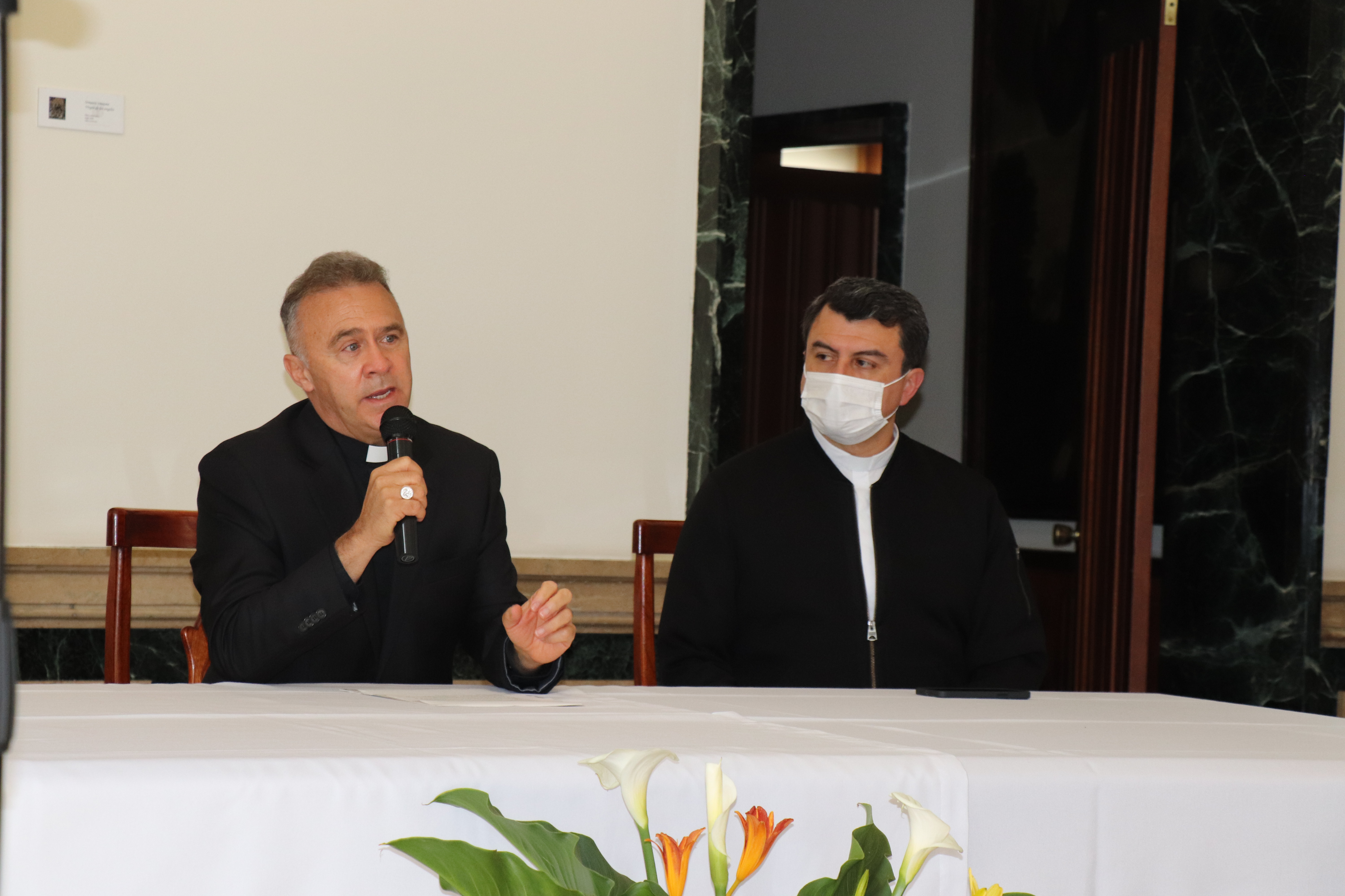 Lanzamiento de la revista virtual ‘Oremos’