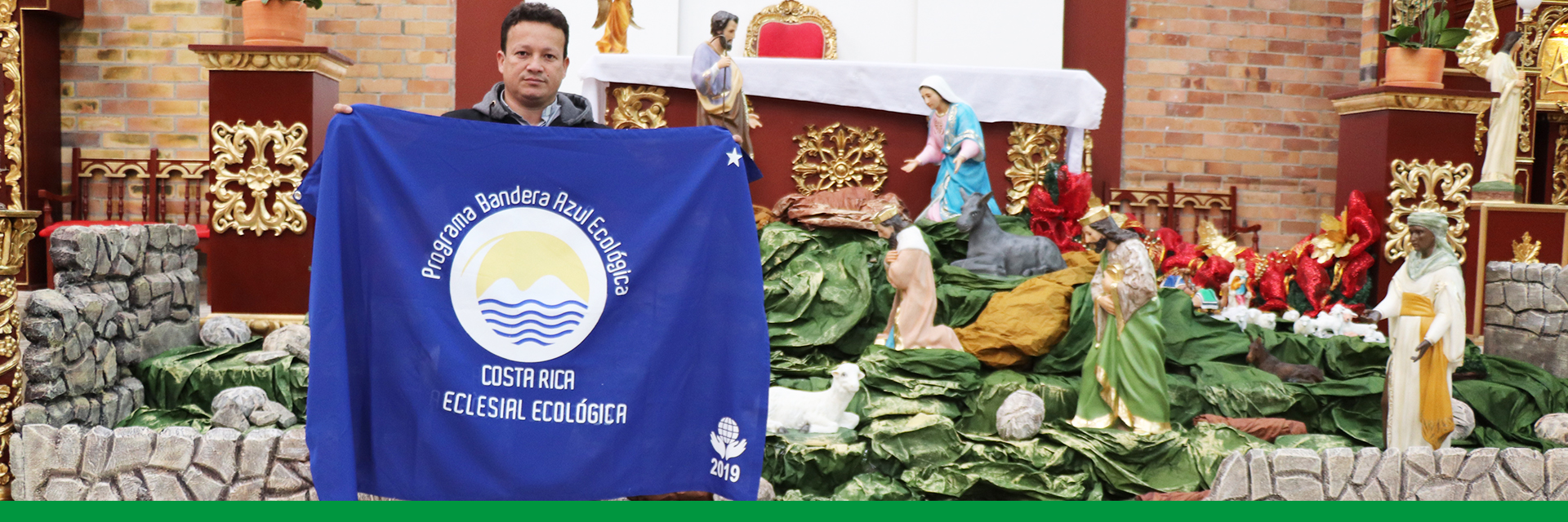 La parroquia San Marcelino Champagnat recibió el galardón Bandera Azul Ecológica Eclesial