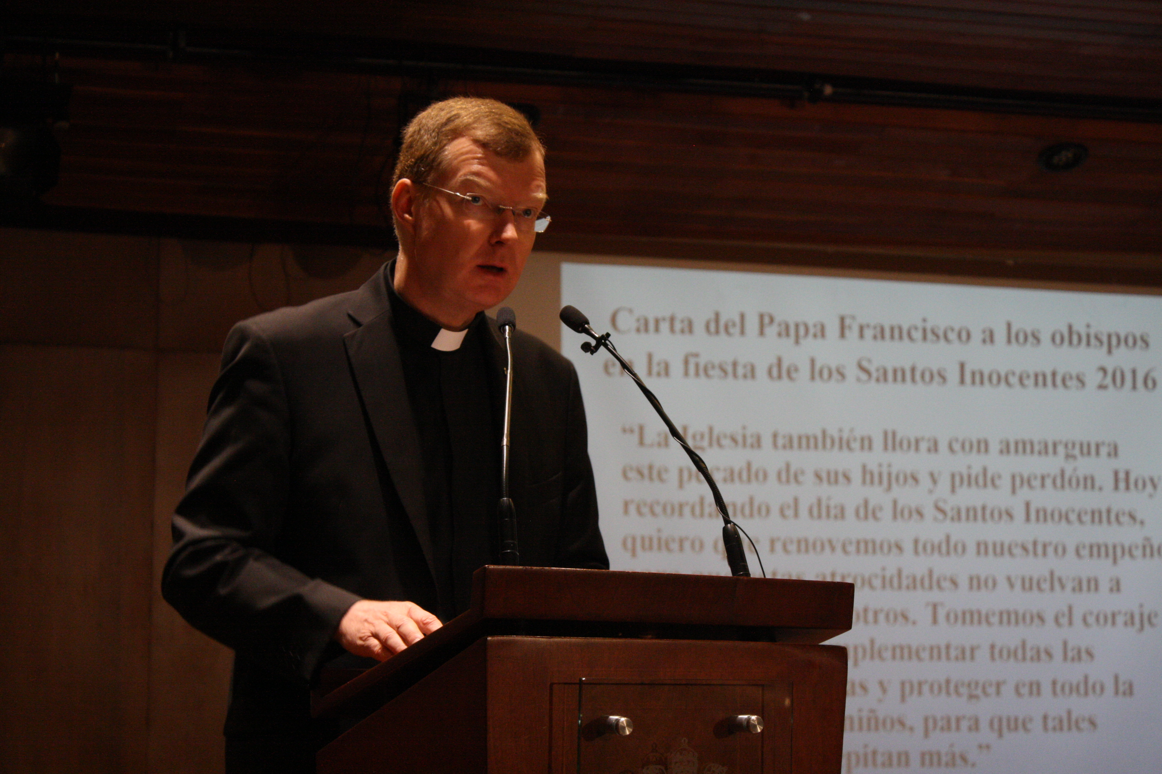 Los obispos son invitados a escuchar a las víctimas de sus países