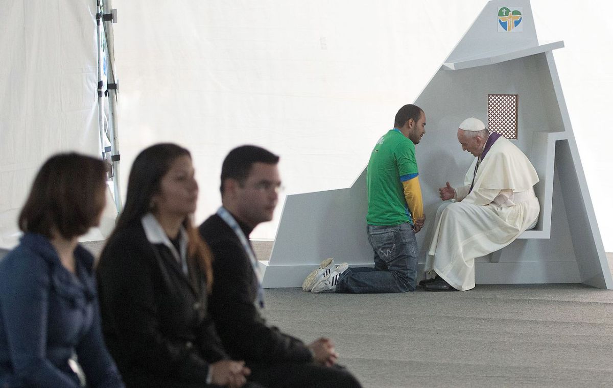 La Iglesia de siempre y la patología de la abstracción