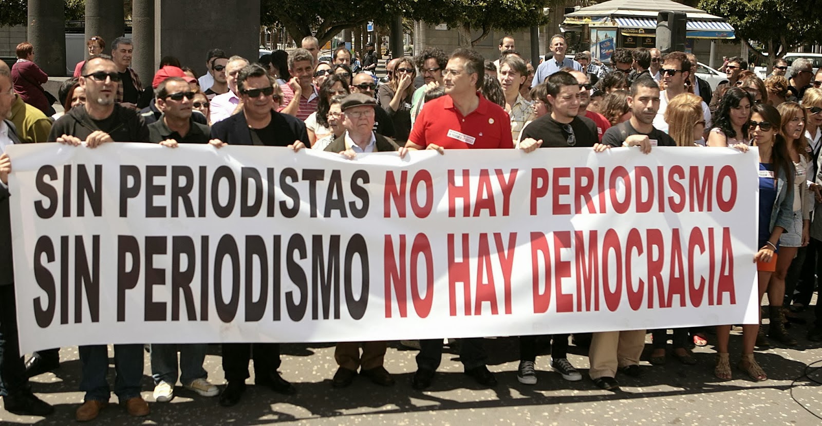Arzobispo de Cali rechaza amenazas contra periodistas