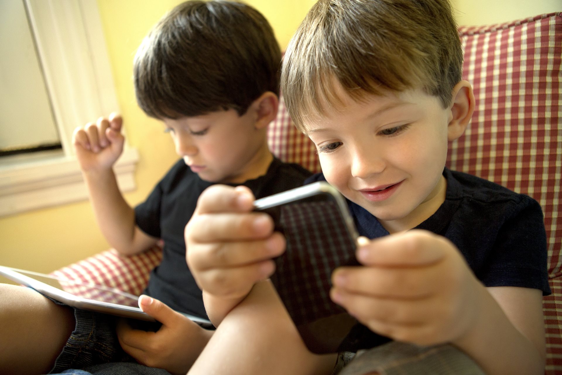 Niños en vacaciones: ¿más tiempo en el internet?