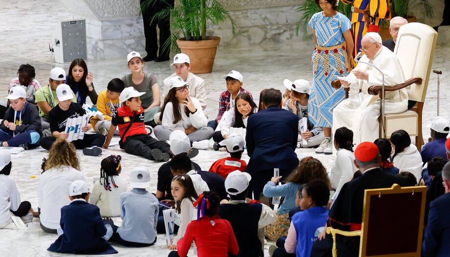 Fue anunciado por el papa Francisco, precisando que la jornada se desarrollará el próximo 3 de febrero, con el nombre: “Amémoslos y Protejámoslos”.