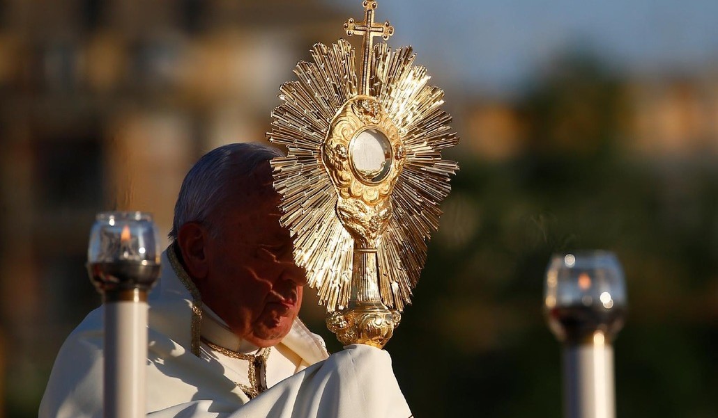 «La Eucaristía es la respuesta de Dios al hambre más profunda del corazón humano»: Papa Francisco