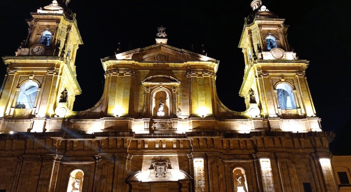 Catedral de Bogotá Iluminada