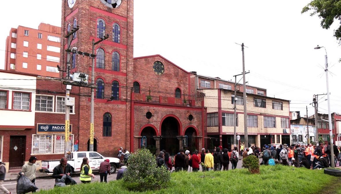 La misión de la Iglesia católica en el Barrio San Bernardo.