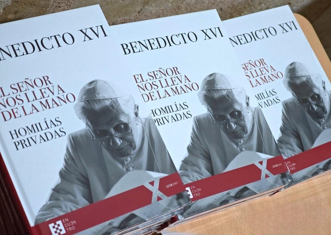 Se publica en España un libro de homilías privadas de Benedicto XVI