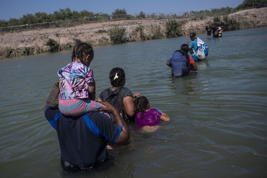 Ante realidad migratoria, Papa advierte sobre mares y desiertos convertidos en cementerios