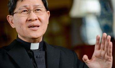 El cardenal Luis Antonio Tagle, presidente de Cáritas Internationalis, aboga por una economía más inclusiva