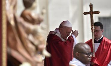 Papa, Pentecostés: para tener paz necesitamos al Espíritu, no pastillas o soluciones rápidas