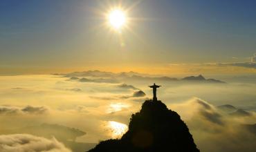 https://arquimedia.s3.amazonaws.com/2/bogota/cristo-redentor1jpg.jpg