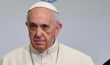 Portal español desvela a quienes atacan a Francisco