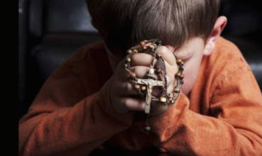 Un millón de niños alrededor del mundo se unirán para rezar el Santo Rosario