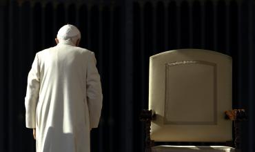 Francisco a los obispos: Sean solamente pastores