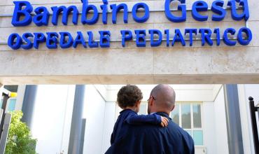 El Bambino Gesú espera al bebé Charlie Gard