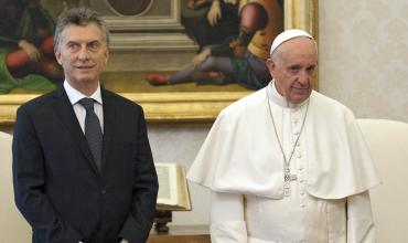 “Les aseguro que están en mi corazón y en mis bendiciones”: Francisco al sobrevolar Argentina