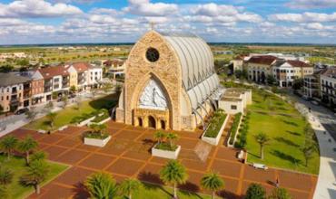 Tampoco lo creía: hay un pueblo creado para que solo vivan católicos