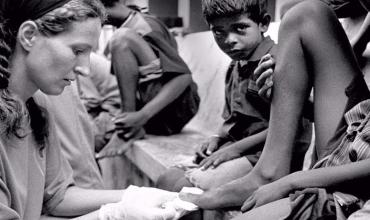 La misericordia es quien Dios es. Es el segundo nombre del amor