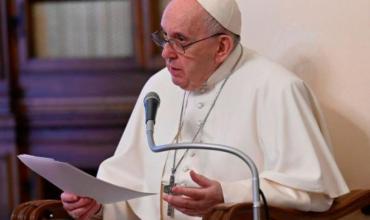 Papa Francisco lamentó que existan laicos que parecen “sacerdotes fracasados”