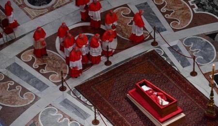 Este viernes, 25 de abril, se cerrará el féretro del papa Francisco
