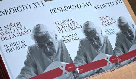 Se publica en España un libro de homilías privadas de Benedicto XVI