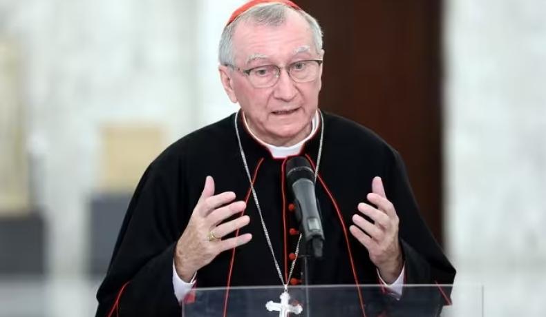 Proteger la dignidad de los menores en la era de la IA: cardenal Parolin